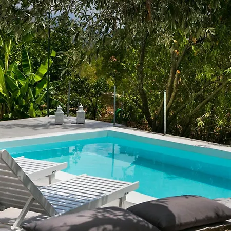 Bohemian Retreat Kefalonia Вилла