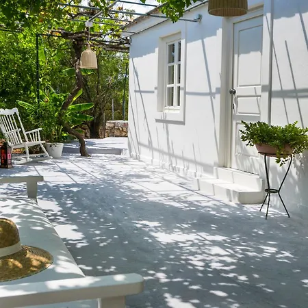 Вилла Bohemian Retreat Kefalonia Dhavgata